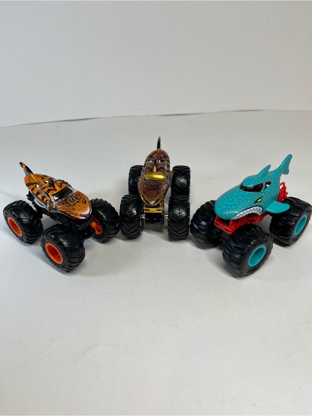 Monster Jam Truck Lot Tiger Shark Adventure Force 1:64 Loose Toys Blue